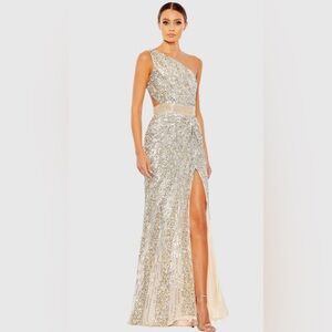 SEQUINED ONE SHOULDER DRAPED LACE UP GOWN Color Nude/Silver Size 4
